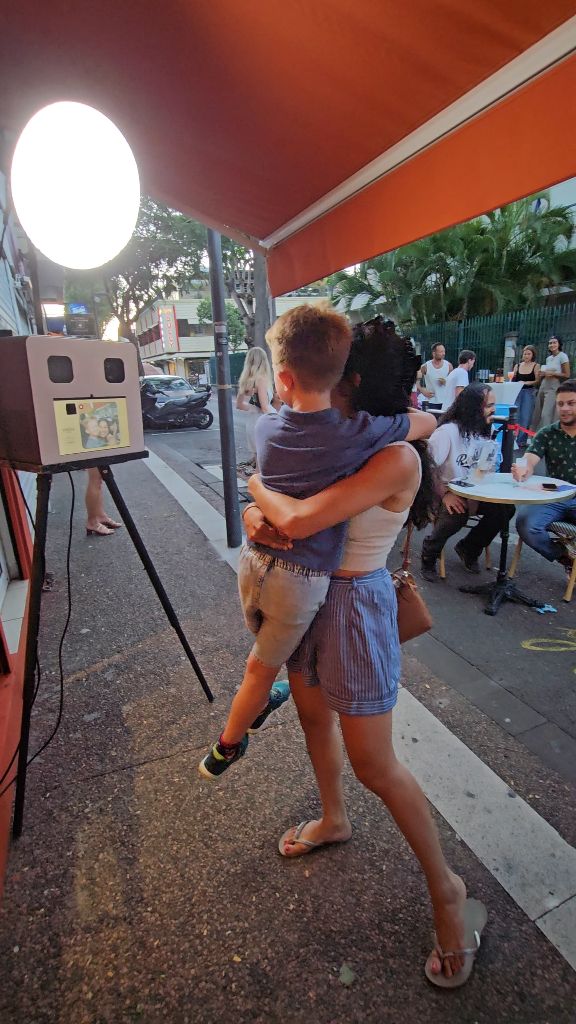 Inauguration La Barberie - Couple au photobooth